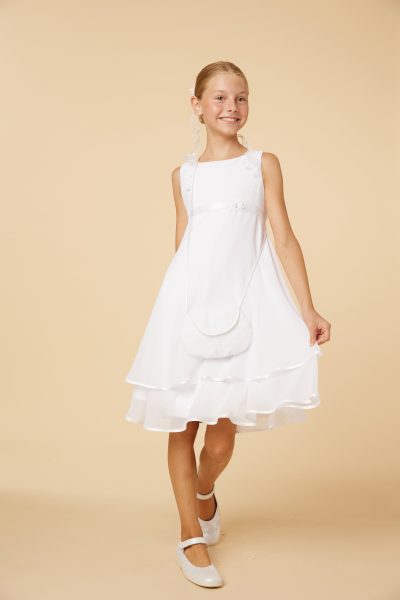 Kurzes Chiffonkleid mit feinem weichen Spitzenoberteil