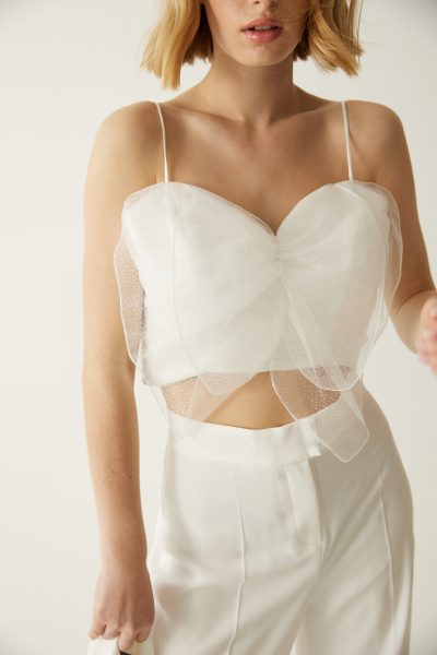 Oberteil mit Schleife