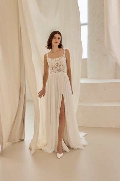 Kleid aus Chiffon mit Spitzentop